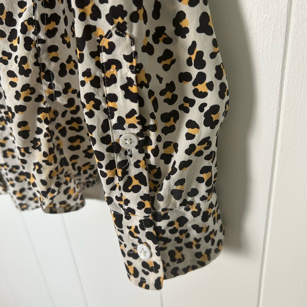 Equipment Silk Leopard Print Blouse L - Picture 5 of 8